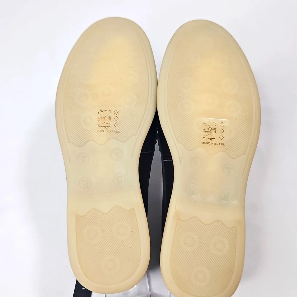 Tahari Black Leather Loafers Size 6